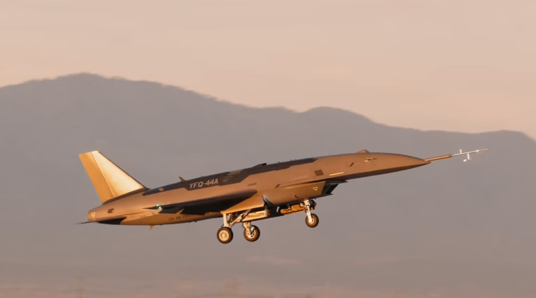 Flanc Est de l’OTAN : Un F-16 espagnol neutralise un drone en plein ciel roumain